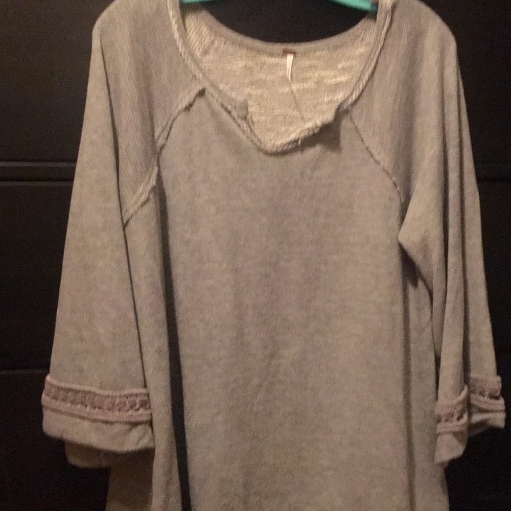 Free People Gray sweathshit with bell sleeves